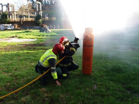 Profesionales de emergencias y bomberos